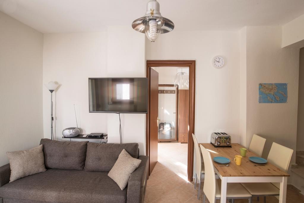 Bouganvillia Homes Nikiti  Habitación foto