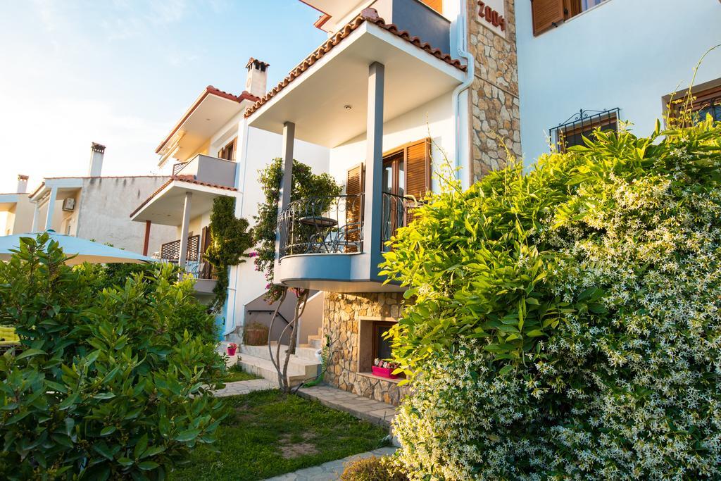 Bouganvillia Homes Nikiti  Exterior foto